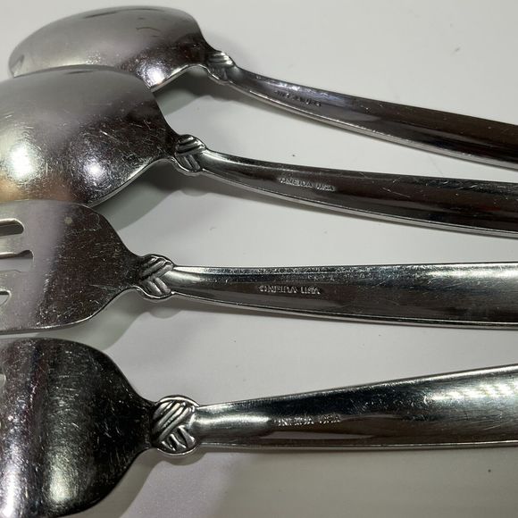 Oneida RATTAN Stainless Flatware Forks Spoons USA 16 Pieces  Oneida RATTAN Stainless Flatware Forks Spoons USA 16 Pieces